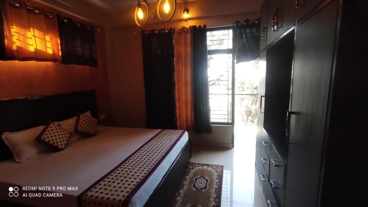 Puri'S Bnb Shimla Eksteriør billede