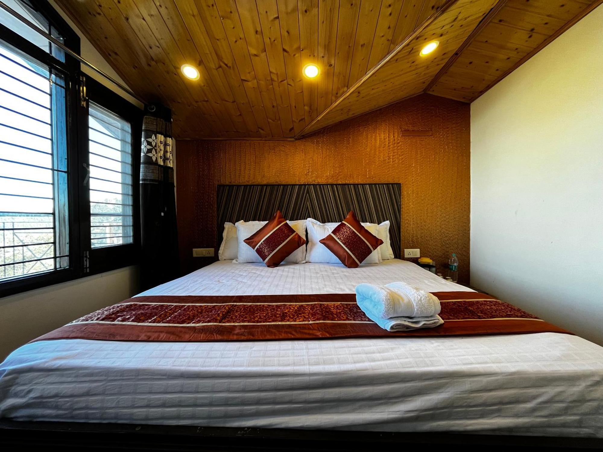 Puri'S Bnb Shimla Eksteriør billede