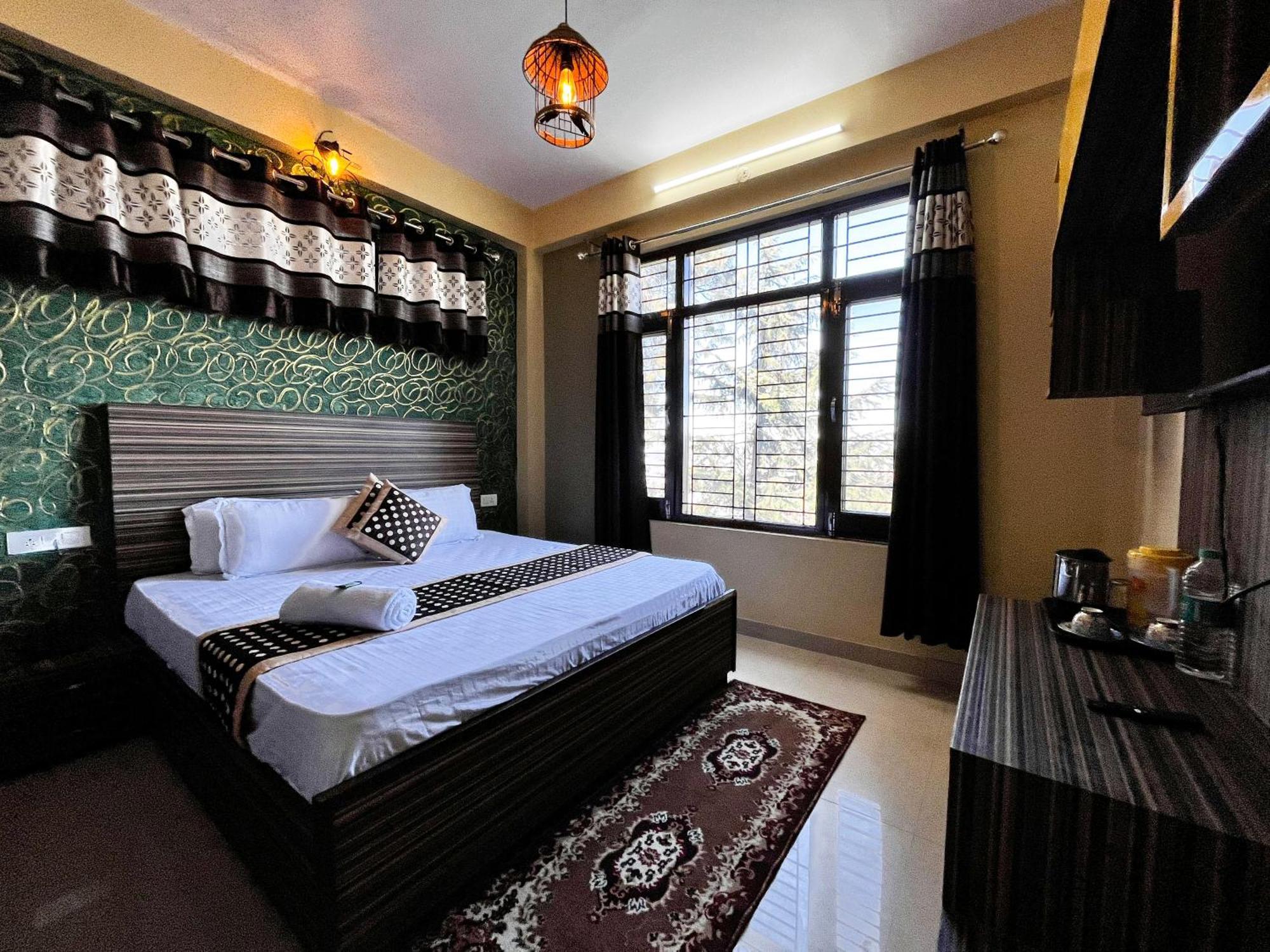 Puri'S Bnb Shimla Eksteriør billede