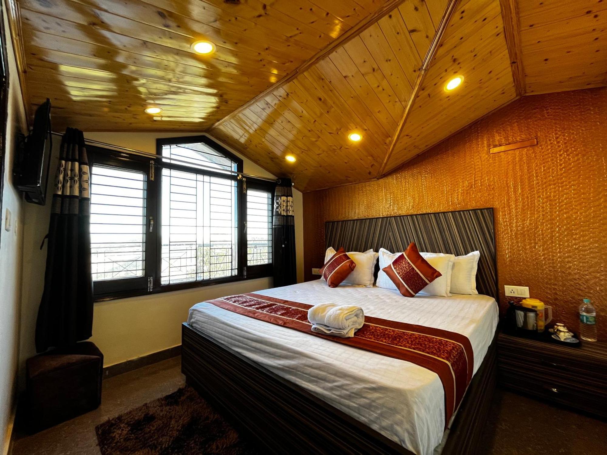 Puri'S Bnb Shimla Eksteriør billede