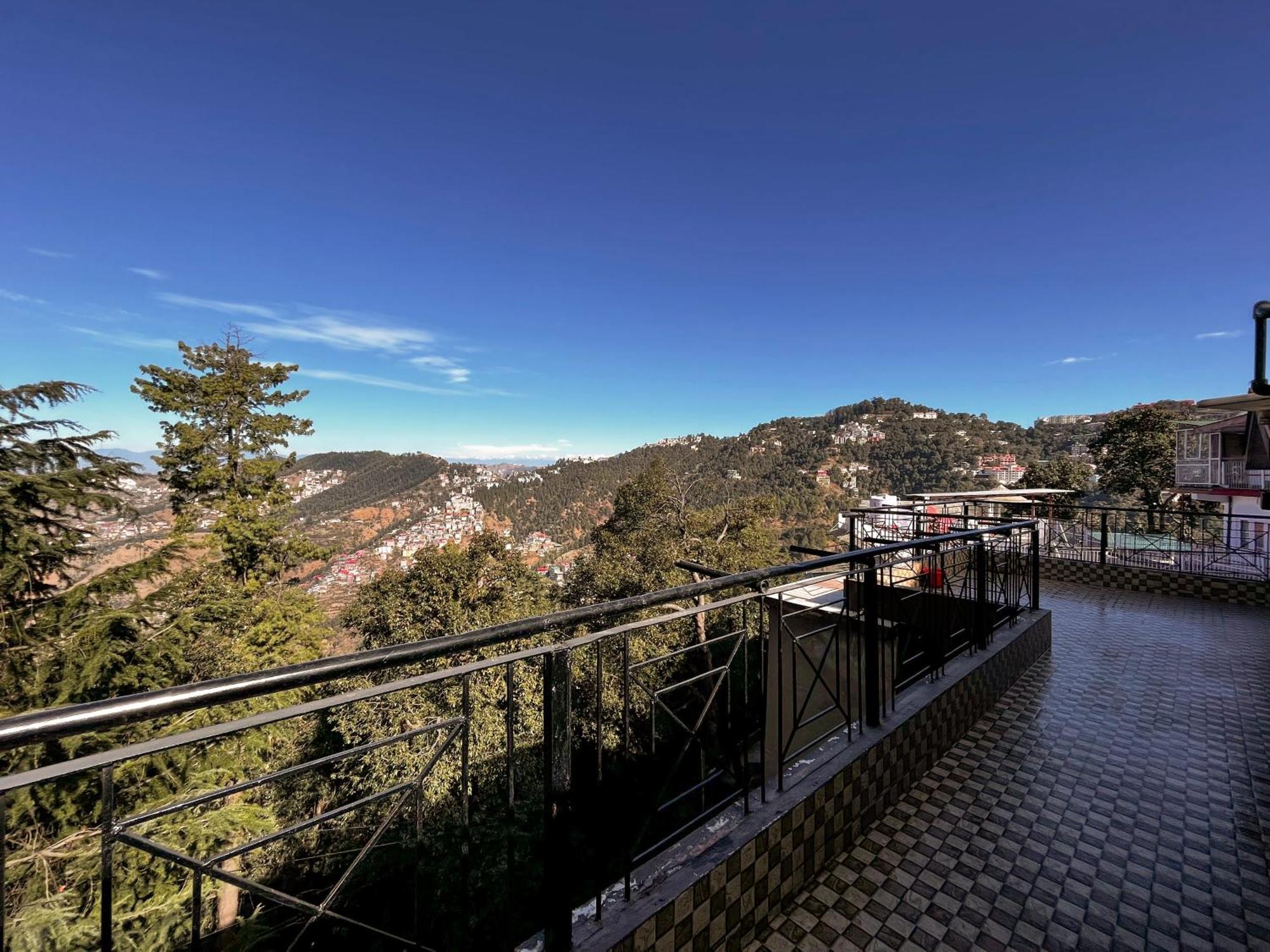 Puri'S Bnb Shimla Eksteriør billede