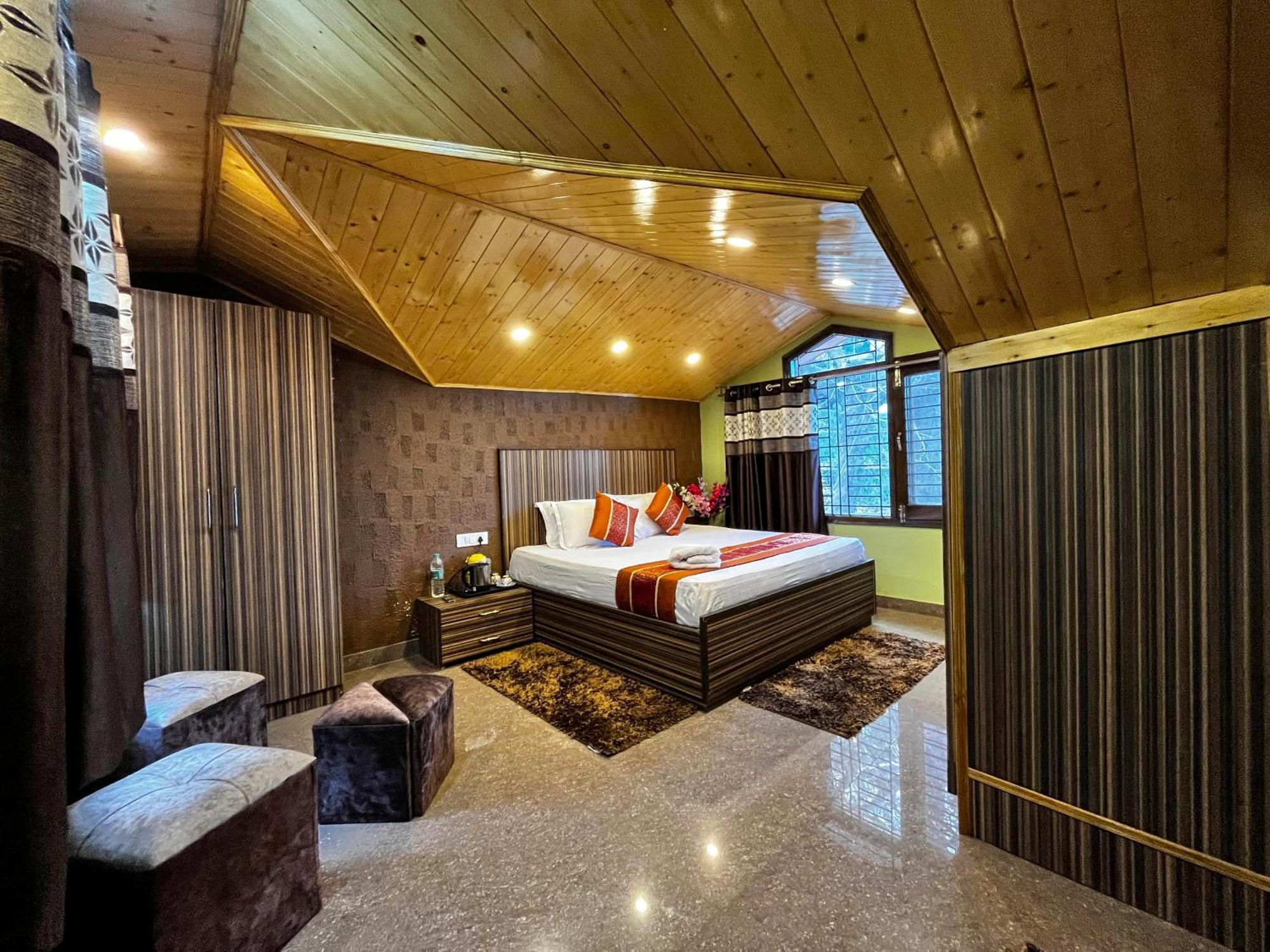 Puri'S Bnb Shimla Eksteriør billede