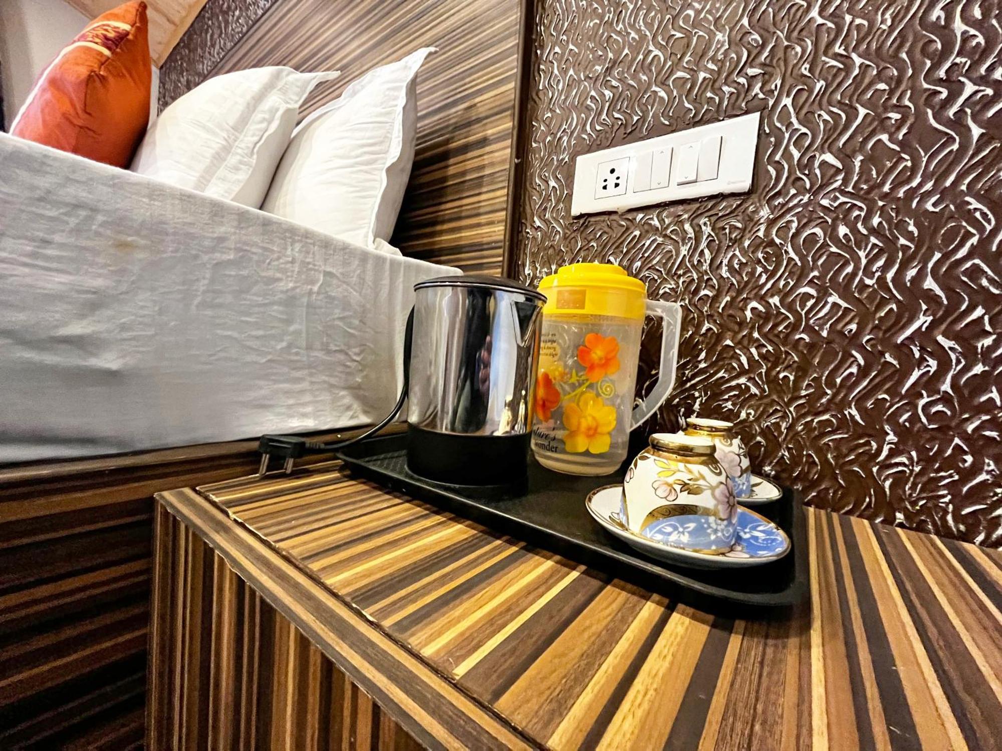 Puri'S Bnb Shimla Eksteriør billede