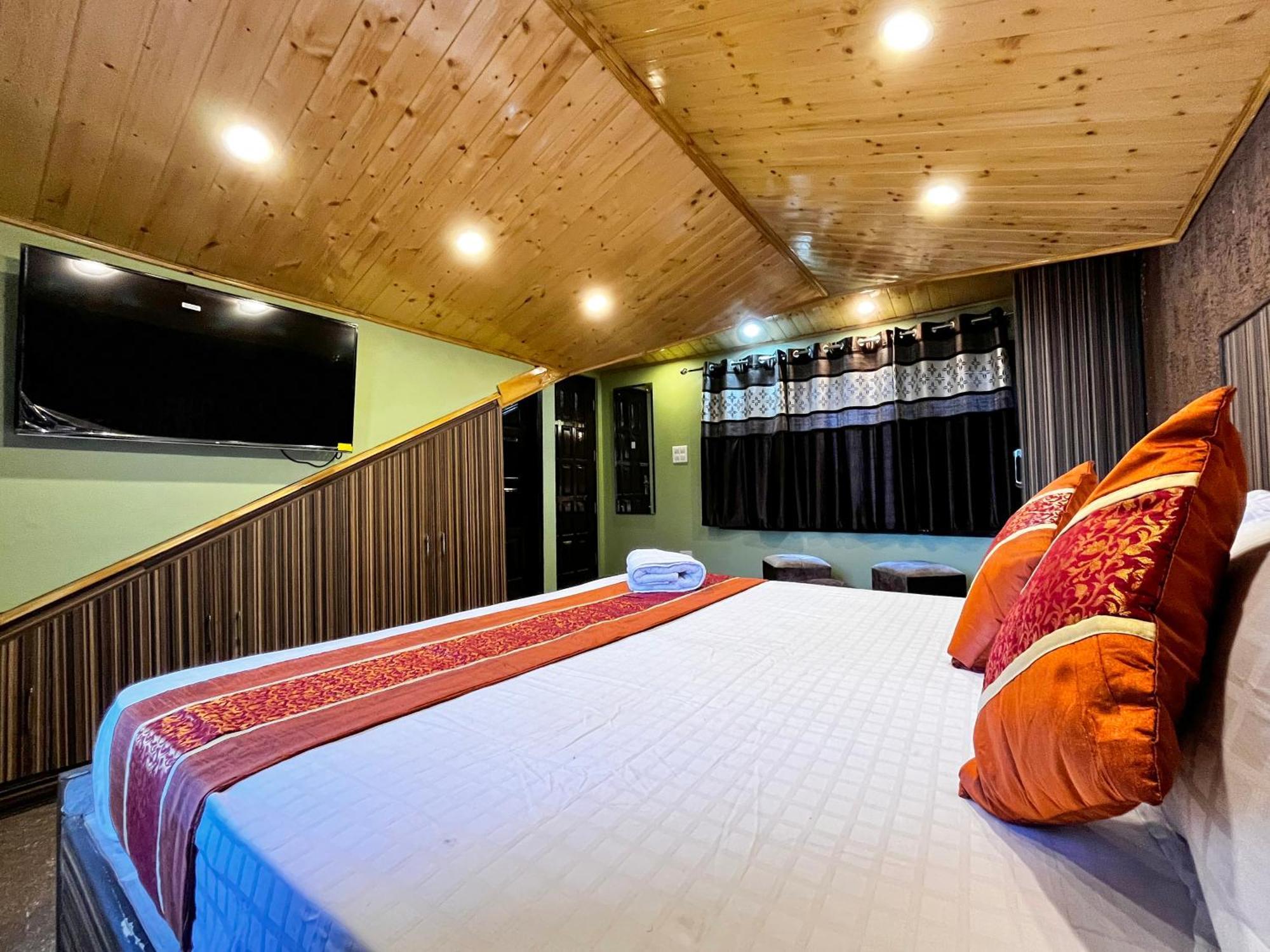 Puri'S Bnb Shimla Eksteriør billede