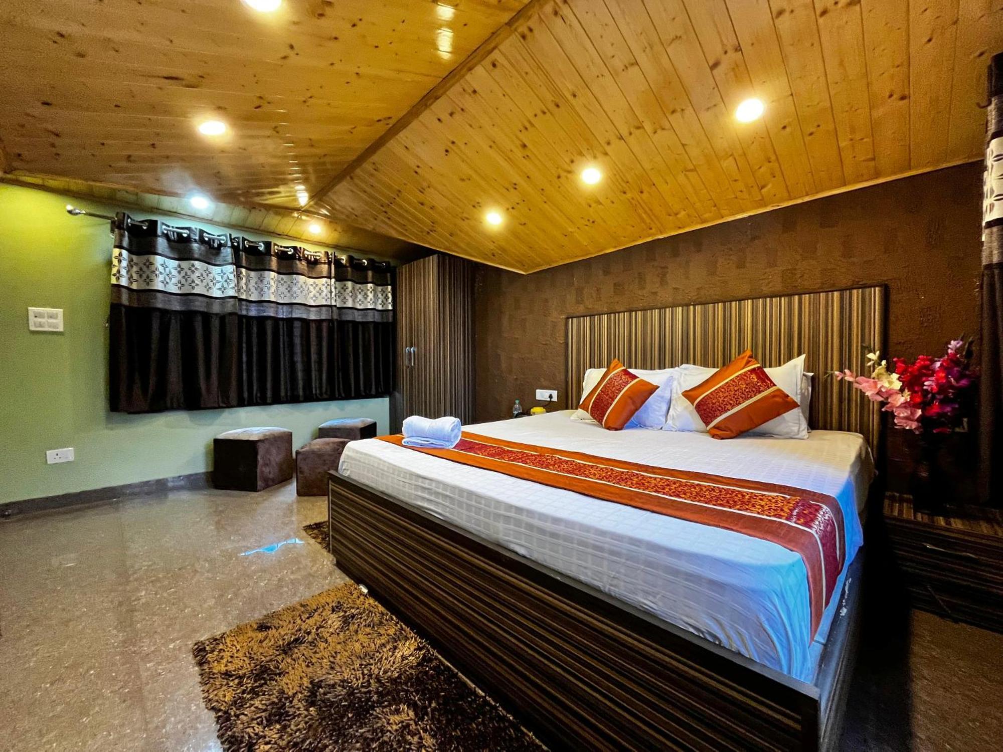Puri'S Bnb Shimla Eksteriør billede