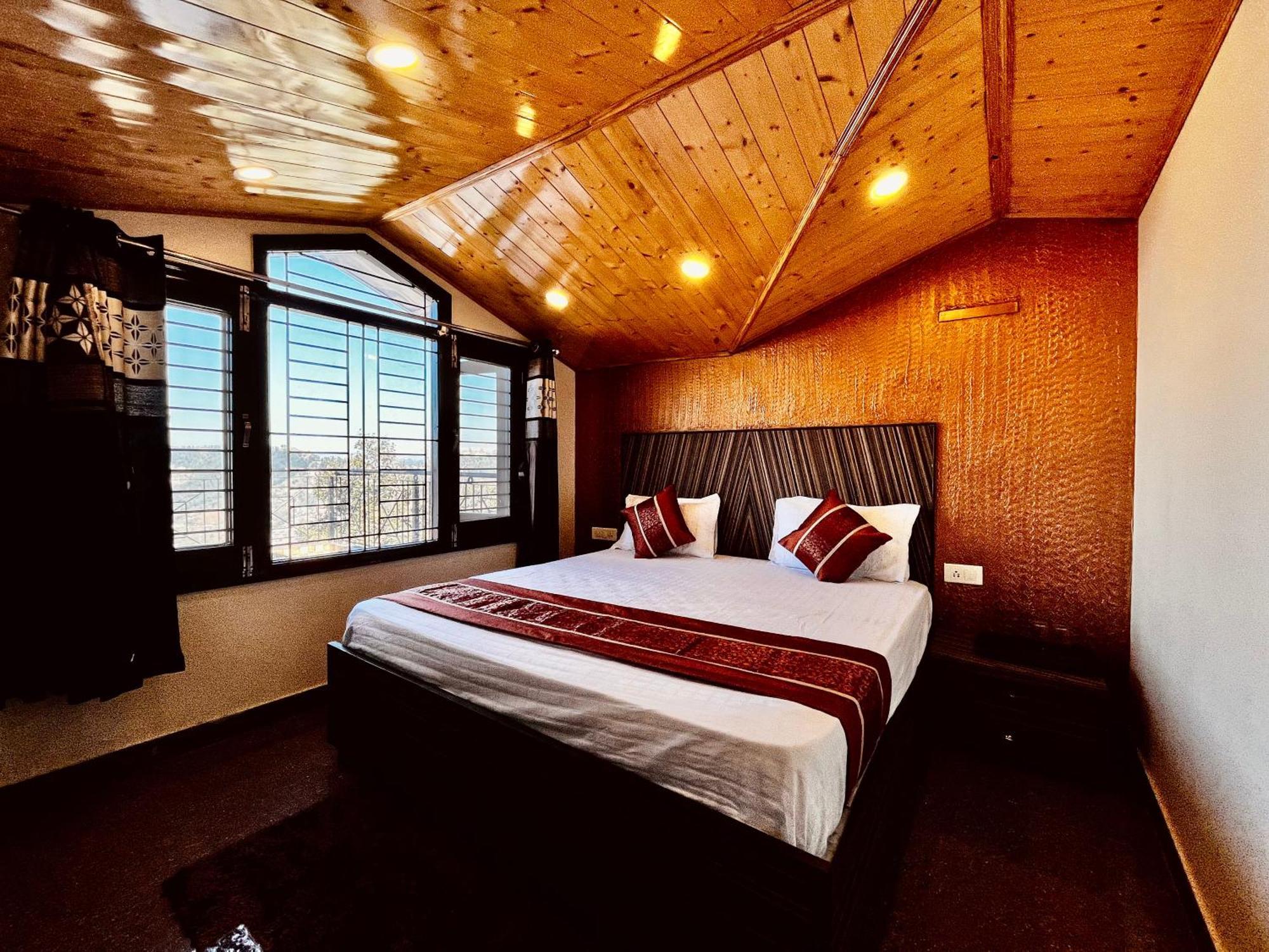 Puri'S Bnb Shimla Eksteriør billede